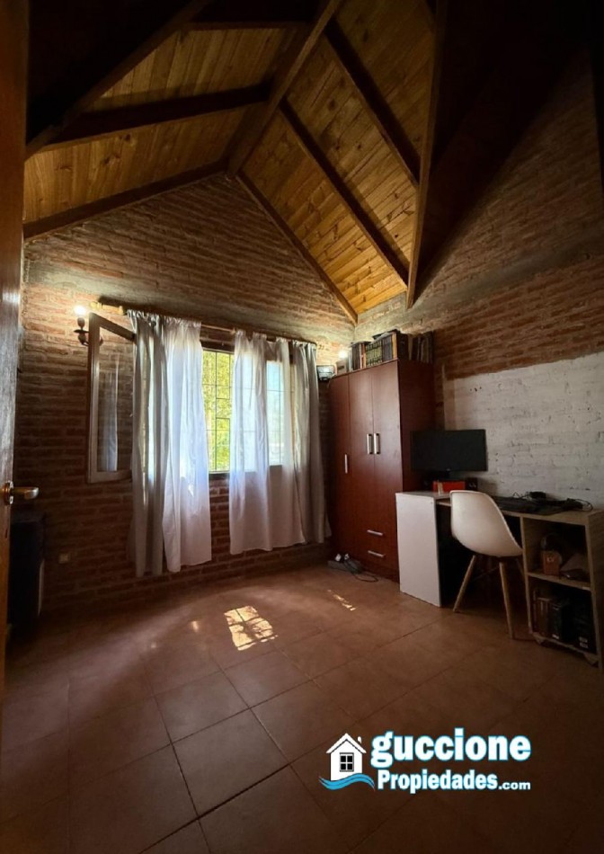 CLASICO CHALET EN VENTA EN COLINAS DE PERALTA RAMOS