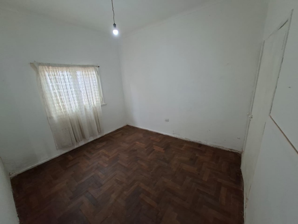 Casa Frente de 3 ambientes