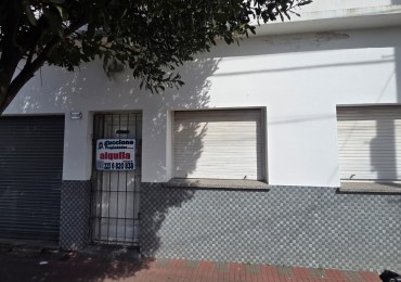 CASA FRENTE CON GARAGE 3 AMBIENTES MAS DEPARTAMENTO 2 AMBIENTES